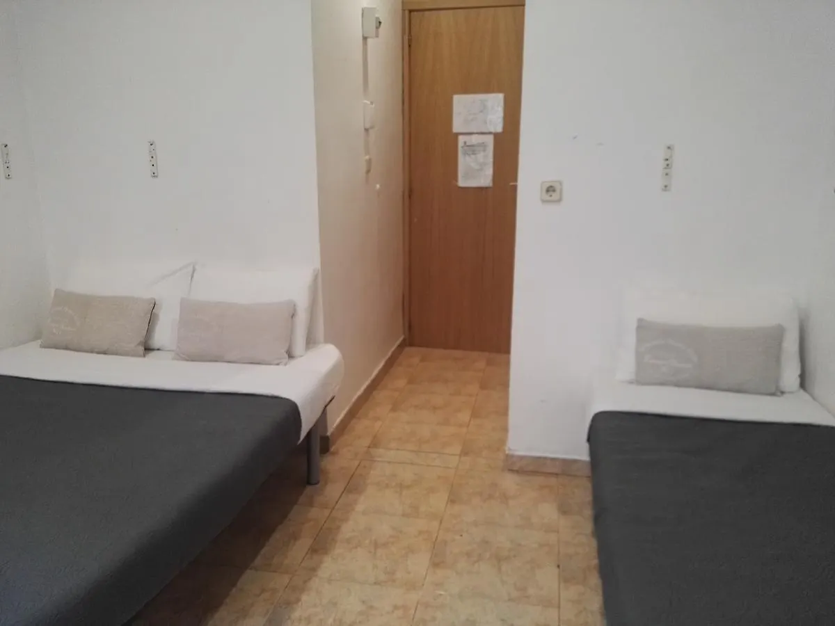 Pensión Barcelona Rooms 294